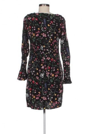 Šaty  Amisu, Velikost M, Barva Vícebarevné, Cena  367,00 Kč