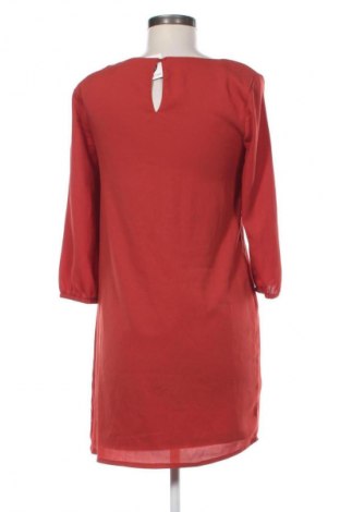 Рокля Amisu, Размер XS, Цвят Червен, Цена 29,00 лв.