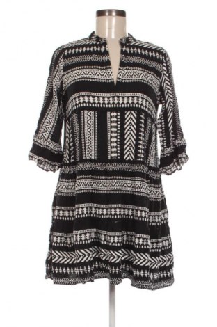 Sukienka Amisu, Rozmiar S, Kolor Kolorowy, Cena 44,99 zł