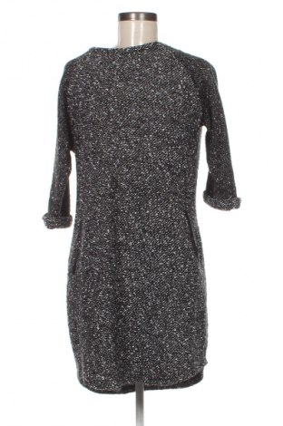 Sukienka Amisu, Rozmiar M, Kolor Czarny, Cena 46,99 zł