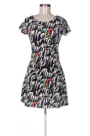 Рокля Angie, Размер S, Цвят Многоцветен, Цена 32,99 лв.
