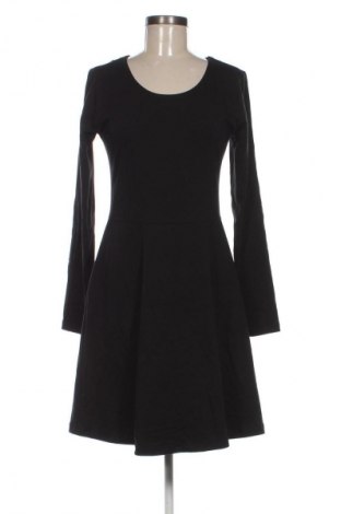 Ruha Aniston, Méret M, Szín Fekete, Ár 7 499 Ft