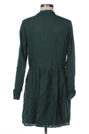 Рокля Answear, Размер M, Цвят Зелен, Цена 54,34 лв.