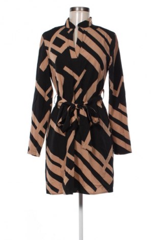 Sukienka Apanage, Rozmiar S, Kolor Kolorowy, Cena 73,99 zł
