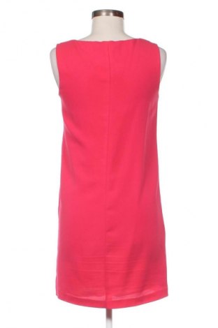 Рокля Apanage, Размер M, Цвят Червен, Цена 37,34 лв.