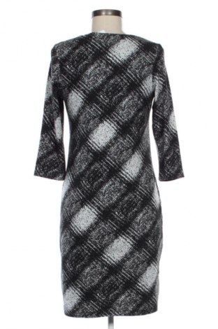 Рокля Ariston S, Размер XS, Цвят Многоцветен, Цена 46,99 лв.