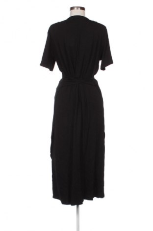 Šaty  Base Level, Veľkosť XL, Farba Čierna, Cena  52,95 €