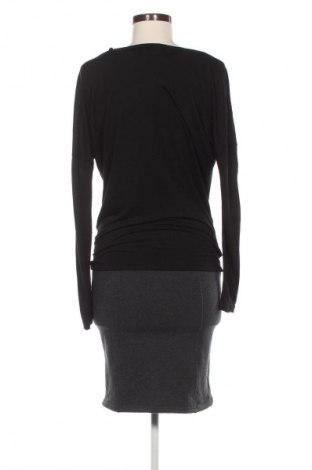 Рокля Bench, Размер XS, Цвят Многоцветен, Цена 40,99 лв.