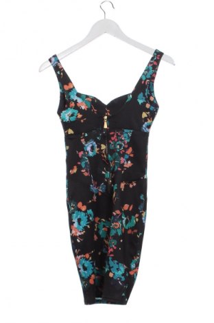 Рокля Bershka, Размер S, Цвят Многоцветен, Цена 46,00 лв.