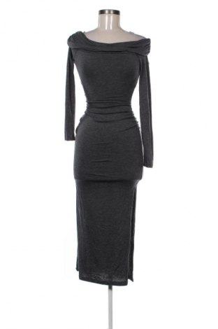 Šaty  Bershka, Velikost XS, Barva Šedá, Cena  371,00 Kč