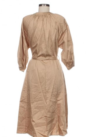 Рокля Betty & Co, Размер M, Цвят Бежов, Цена 189,99 лв.