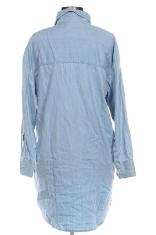 Рокля Calvin Klein Jeans, Размер M, Цвят Син, Цена 204,99 лв.