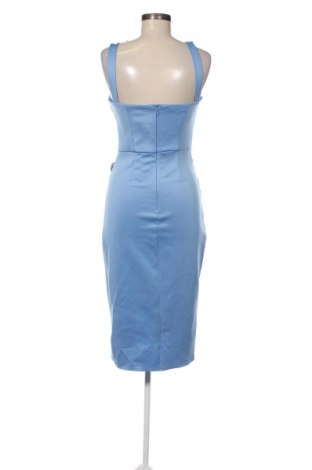 Рокля Chi Chi, Размер M, Цвят Син, Цена 140,07 лв.