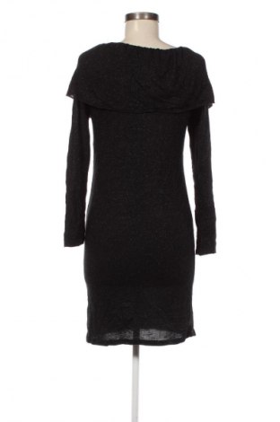 Ruha Chilli, Méret M, Szín Fekete, Ár 6 209 Ft