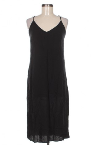 Šaty  Christian Berg, Velikost M, Barva Černá, Cena  499,00 Kč