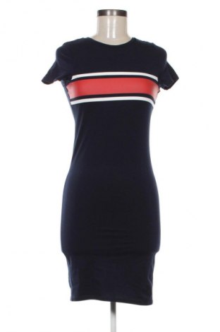 Рокля Cloche, Размер S, Цвят Многоцветен, Цена 47,85 лв.