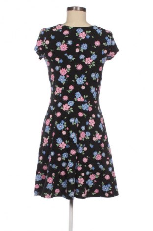 Рокля Clockhouse, Размер XL, Цвят Многоцветен, Цена 46,00 лв.