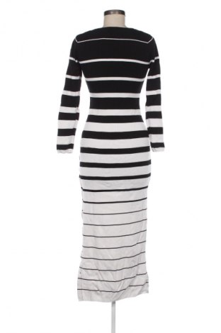 Sukienka Codigo, Rozmiar M, Kolor Kolorowy, Cena 84,99 zł