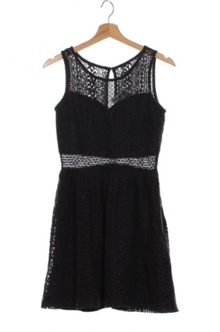 Kleid Cropp, Größe M, Farbe Schwarz, Preis € 24,48
