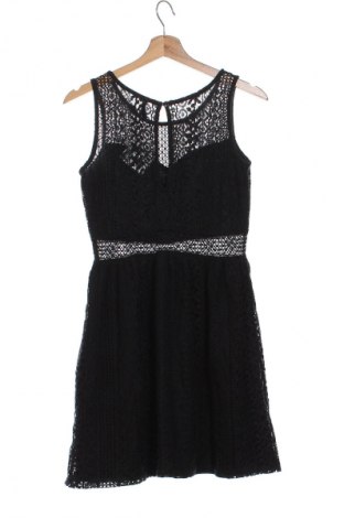Kleid Cropp, Größe M, Farbe Schwarz, Preis € 24,48