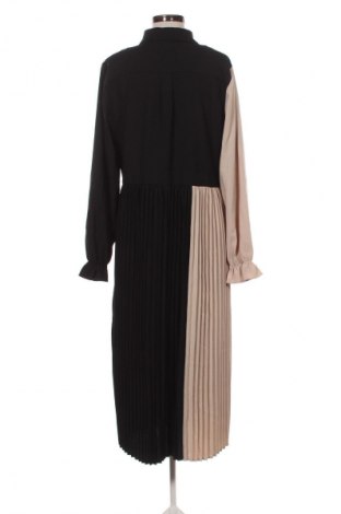 Рокля Culture, Размер XL, Цвят Многоцветен, Цена 48,00 лв.