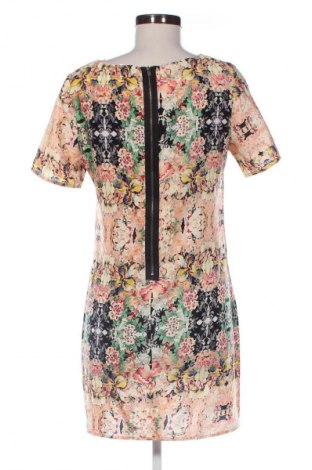 Šaty  Darling, Velikost M, Barva Vícebarevné, Cena  299,00 Kč