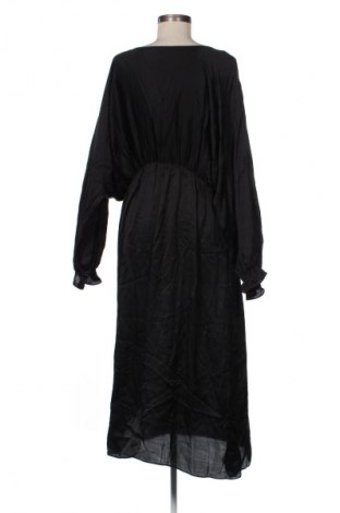 Sukienka Depot 96, Rozmiar L, Kolor Czarny, Cena 66,39 zł