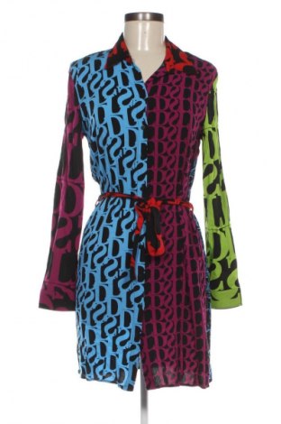 Рокля Desigual, Размер M, Цвят Многоцветен, Цена 27,65 лв.