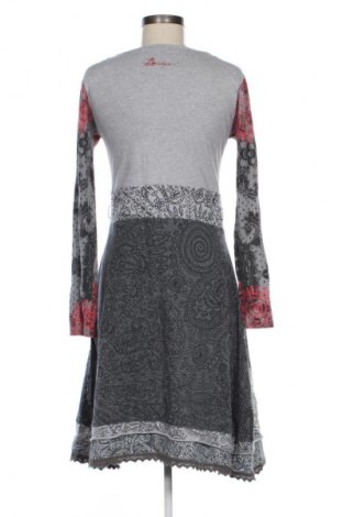 Šaty  Desigual, Veľkosť L, Farba Viacfarebná, Cena  41,94 €