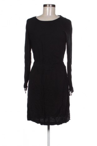 Rochie Edc By Esprit, Mărime S, Culoare Negru, Preț 48,99 Lei