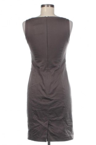 Рокля Esprit, Размер XS, Цвят Кафяв, Цена 47,85 лв.