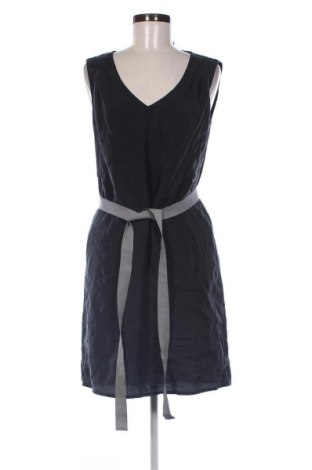 Рокля Esprit, Размер S, Цвят Черен, Цена 47,85 лв.