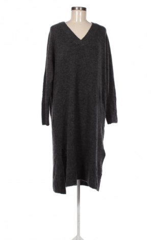 Рокля Ever.me by Takko Fashion, Размер L, Цвят Сив, Цена 30,99 лв.