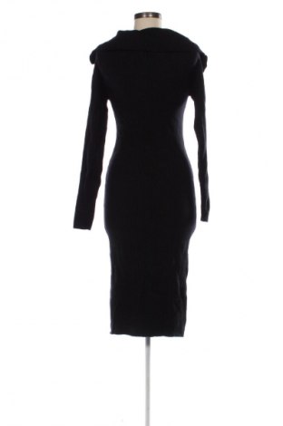 Рокля Fashion nova, Размер L, Цвят Черен, Цена 37,99 лв.