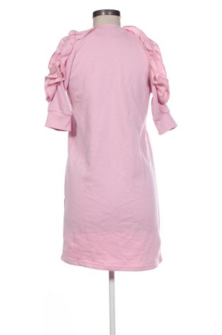 Рокля Fb Sister, Размер XS, Цвят Розов, Цена 29,33 лв.