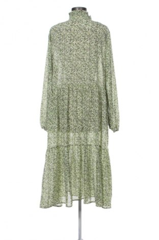 Šaty  Free Quent, Velikost XL, Barva Vícebarevné, Cena  199,00 Kč