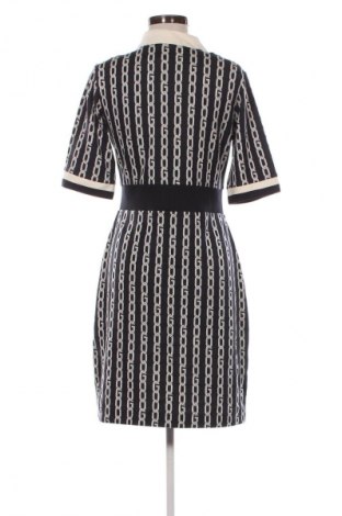 Рокля Gant, Размер M, Цвят Многоцветен, Цена 182,99 лв.