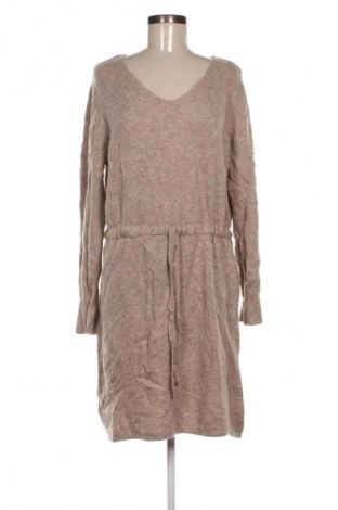 Рокля Gina Benotti, Размер L, Цвят Бежов, Цена 20,99 лв.