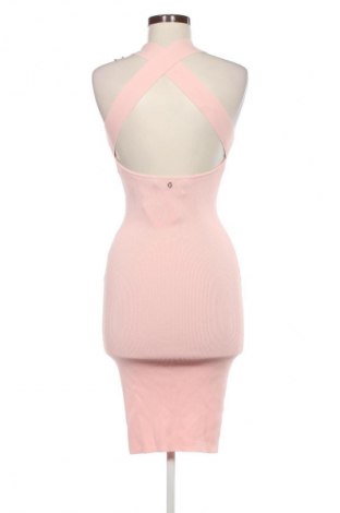 Рокля Guess, Размер XS, Цвят Розов, Цена 96,00 лв.