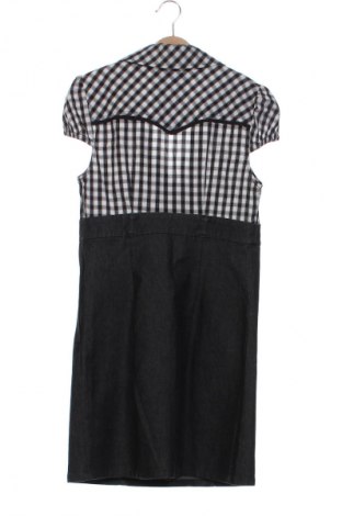 Ruha Guess, Méret M, Szín Sokszínű, Ár 15 489 Ft