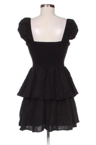 Рокля H&M, Размер M, Цвят Черен, Цена 28,88 лв.