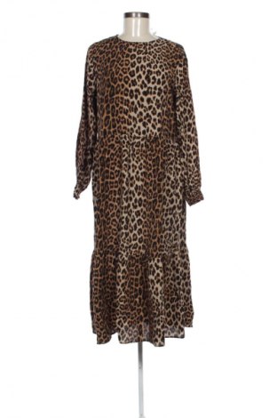 Рокля H&M, Размер S, Цвят Многоцветен, Цена 29,00 лв.