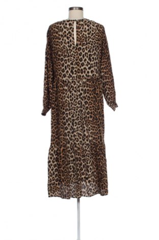 Рокля H&M, Размер S, Цвят Многоцветен, Цена 29,00 лв.