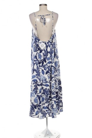 Рокля H&M, Размер XL, Цвят Многоцветен, Цена 29,00 лв.