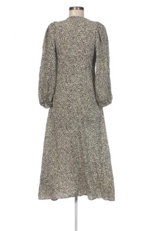 Рокля H&M, Размер S, Цвят Многоцветен, Цена 39,99 лв.