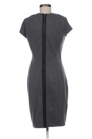 Рокля H&M, Размер M, Цвят Сив, Цена 21,99 лв.