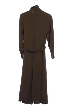 Рокля H&M, Размер XS, Цвят Зелен, Цена 35,13 лв.