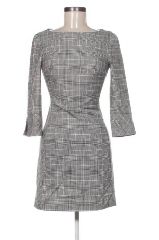 Рокля H&M, Размер XS, Цвят Многоцветен, Цена 13,99 лв.