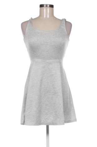 Kleid H&M Divided, Größe S, Farbe Mehrfarbig, Preis € 11,99