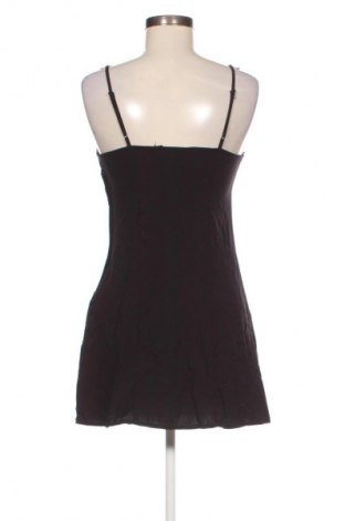 Рокля H&M Divided, Размер M, Цвят Черен, Цена 29,00 лв.